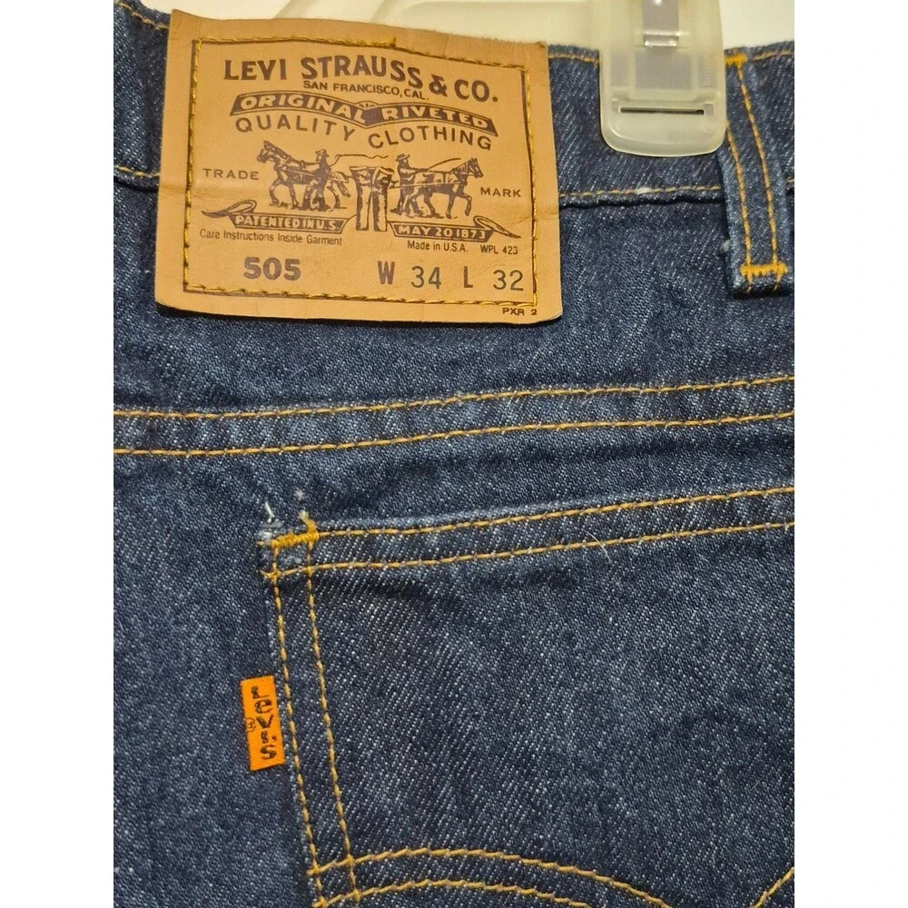 Levis this listing